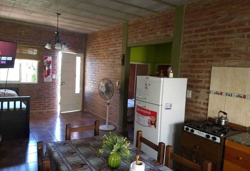 ホテル Cabañas El Descanso