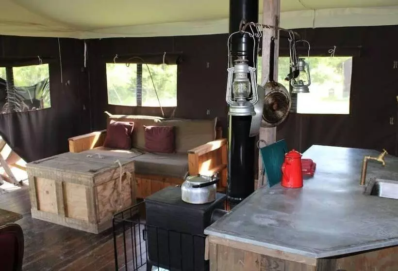 Hotelli Domaine Bonneblond   Tentes Glamping