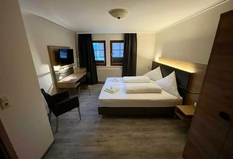 ホテル Landgasthof Hirschen Gbr