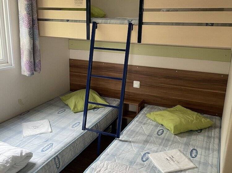 ホテル Le Clos De Banes