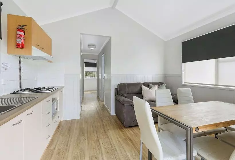 ホテル Reflections Copeton Waters   Holiday Park