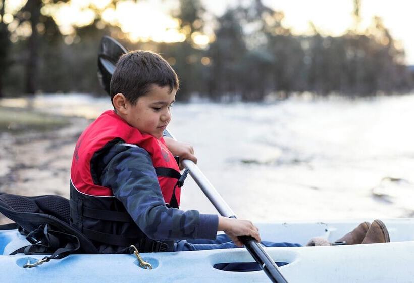 فندق Reflections Copeton Waters   Holiday Park