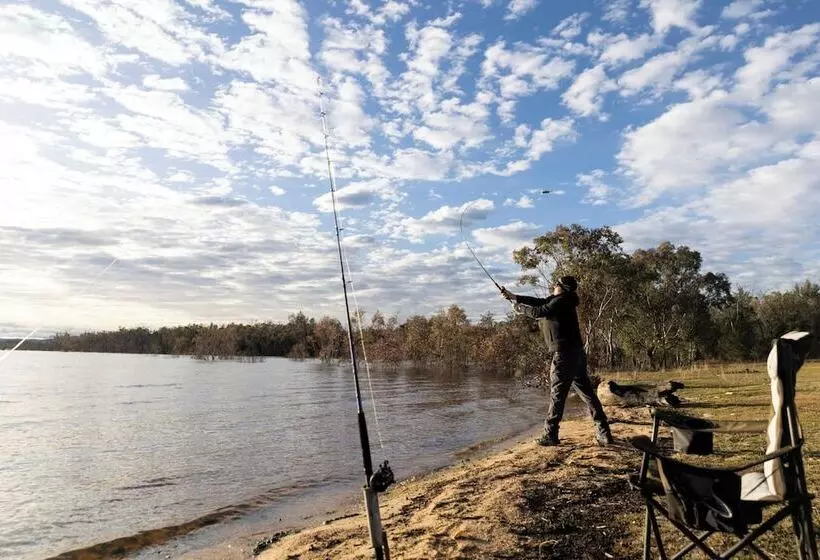 ホテル Reflections Copeton Waters   Holiday Park