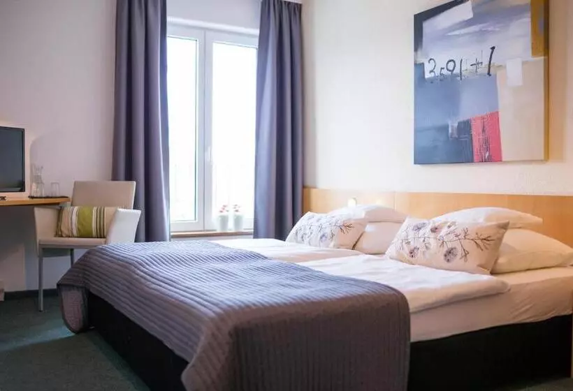 ホテル Restaurant Am Kellhof