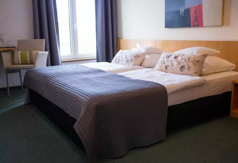 ホテル Restaurant Am Kellhof