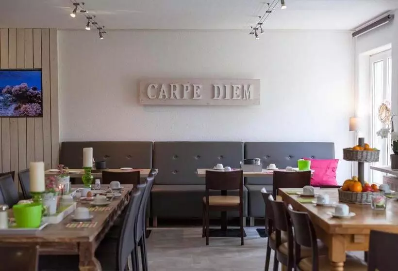 ホテル Restaurant Am Kellhof