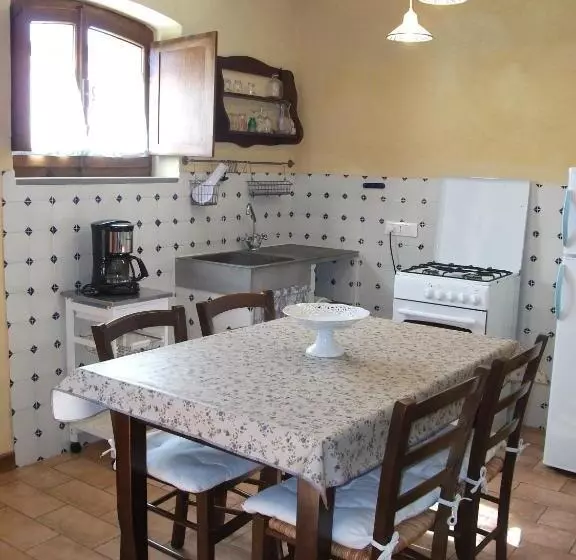 田舎風ホテル Agriturismo La Villa