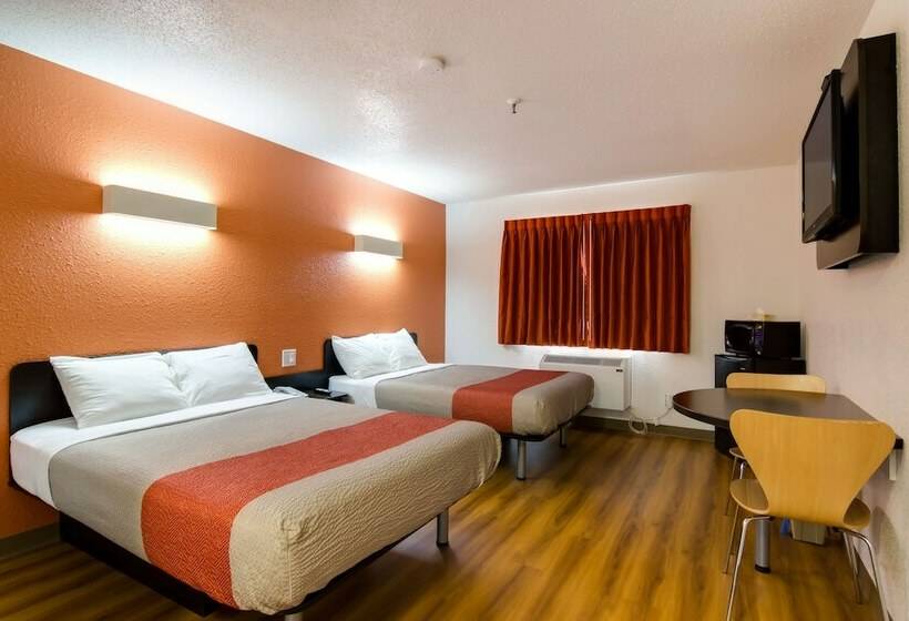 Motel 6 Kerrobert, Sk