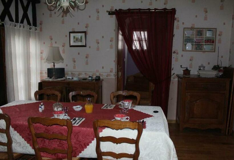 بنسيون B&b Devalpierre Adult Only