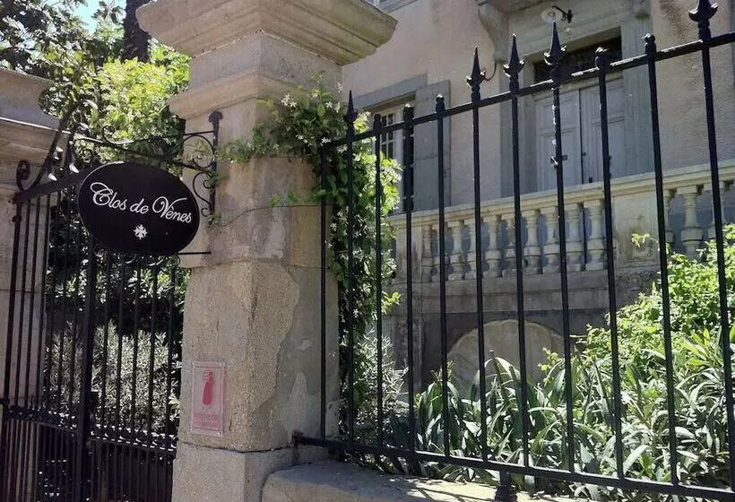 Majatalo Clos De Venes Domaine Viticole