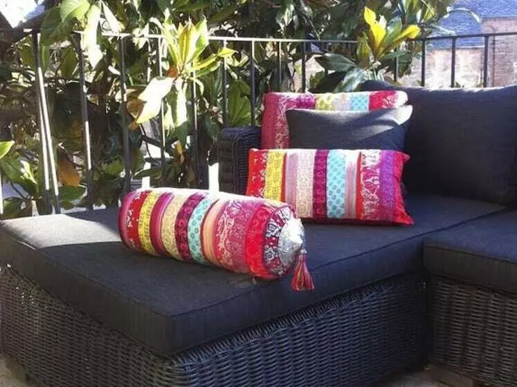 Majatalo Clos De Venes Domaine Viticole