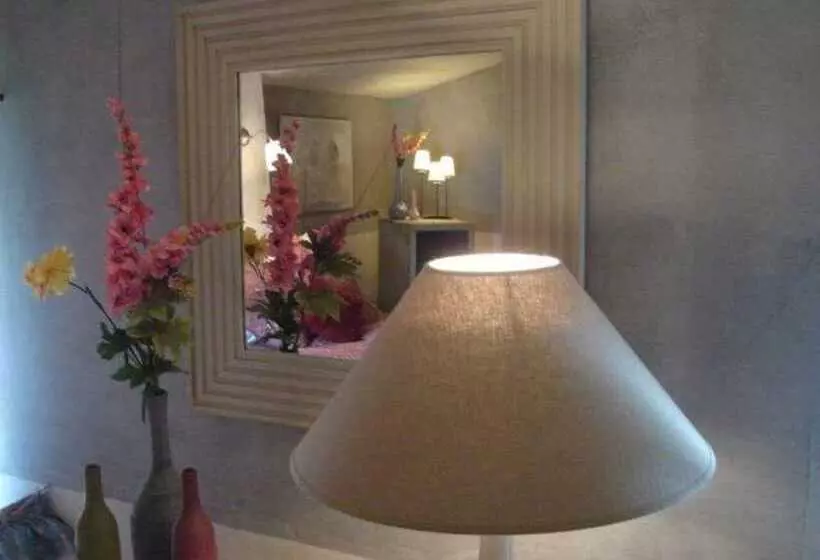 Majatalo Clos De Venes Domaine Viticole