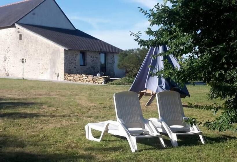 ペンション Le Colombier De Kerguezec