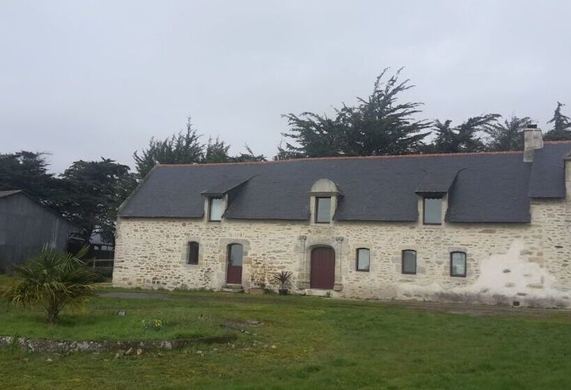 ペンション Le Colombier De Kerguezec