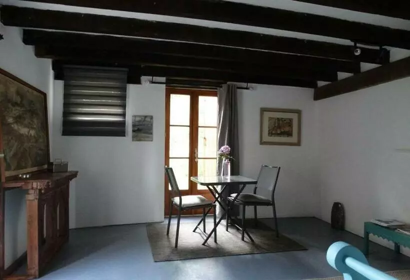Majatalo Le Grand Guillaume Maisonnette Indépendante
