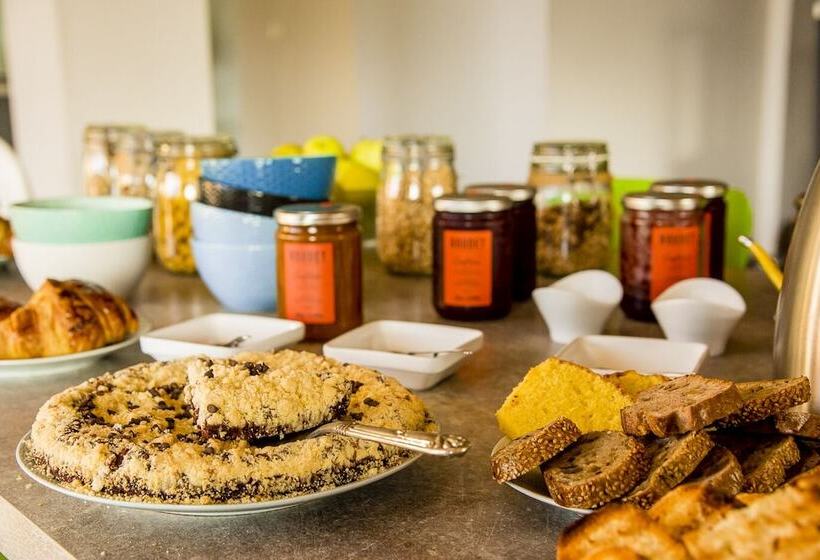 بنسيون Paradis