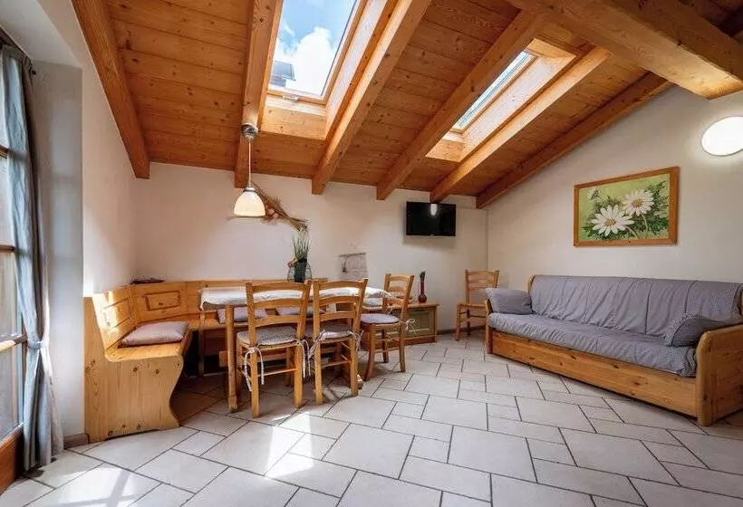 レジデンス Maso Salim