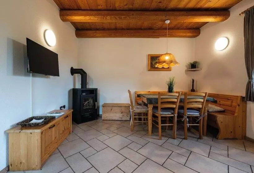 レジデンス Maso Salim