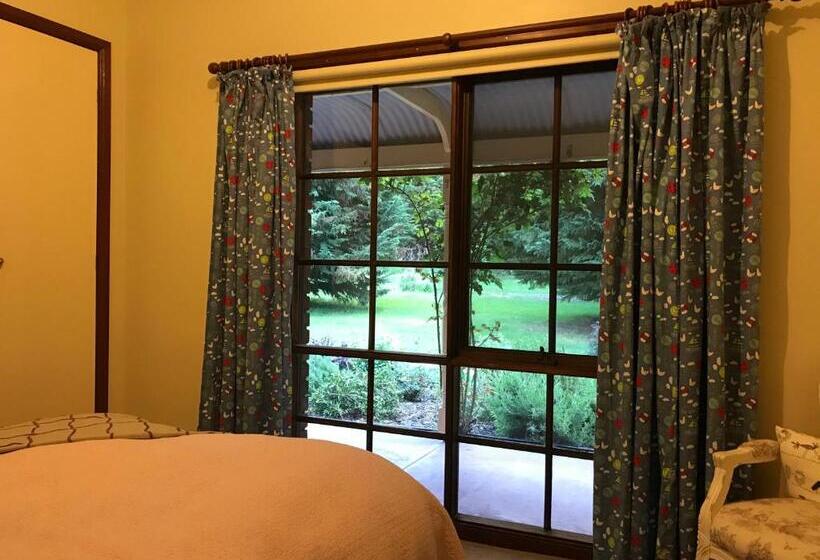 ベッドアンドブレックファースト Helen S Homestead