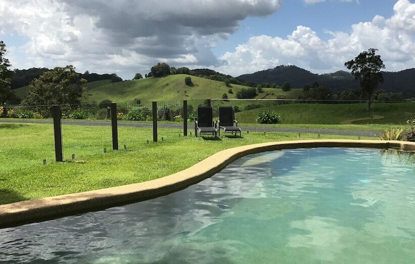 مبيت وإفطار Hillcrest Mountain View Retreat