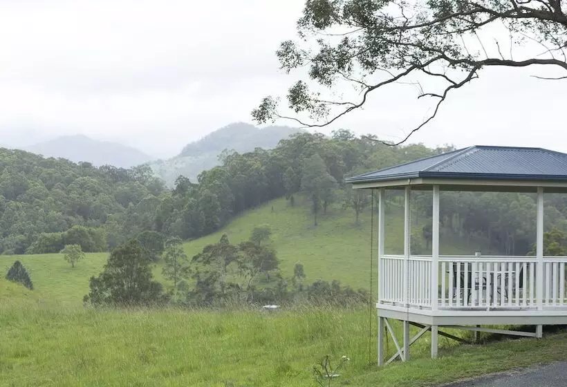 ベッドアンドブレックファースト Hillcrest Mountain View Retreat