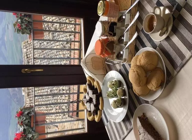 Aamiaismajoitus (B&B) L'antico Monastero