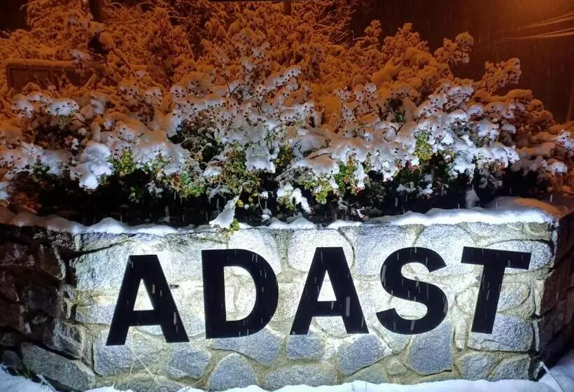 Le Balcon Des Cimes B&b