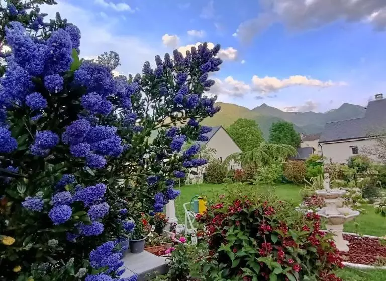 Le Balcon Des Cimes B&b