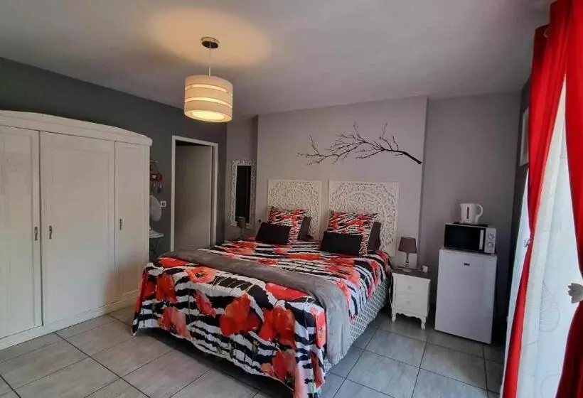 Le Balcon Des Cimes B&b