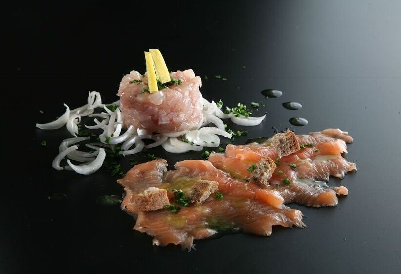 فندق Albergo Edelweiss Larespa