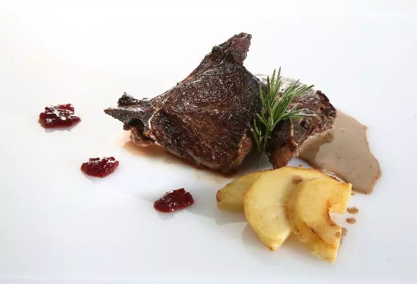 ホテル Albergo Edelweiss   Larespa