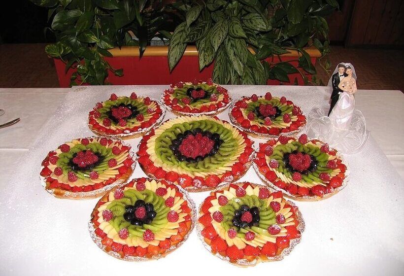 فندق Albergo Edelweiss Larespa