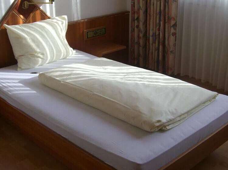 호텔 Altbacher Hof