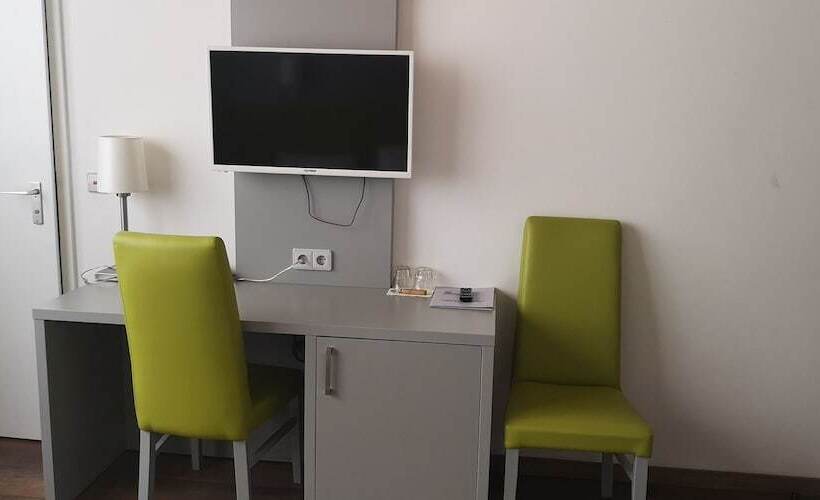 호텔 Altbacher Hof