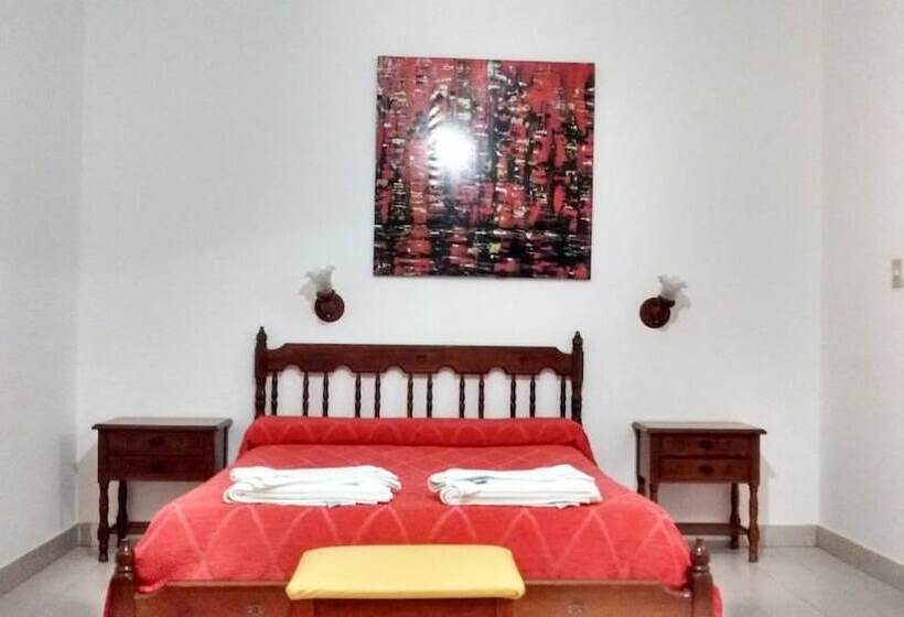 فندق Cruce Del Desierto