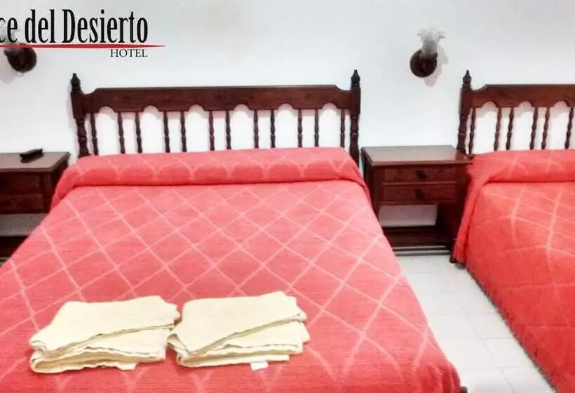 هتل Cruce Del Desierto
