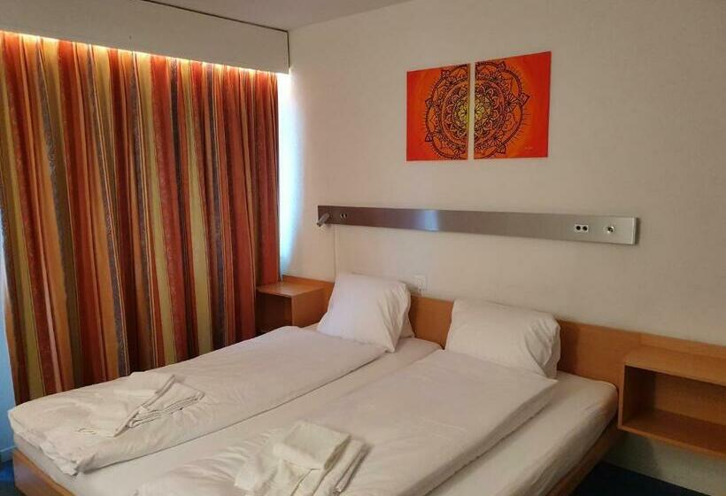 酒店 Erlebnisland Grizzlybar