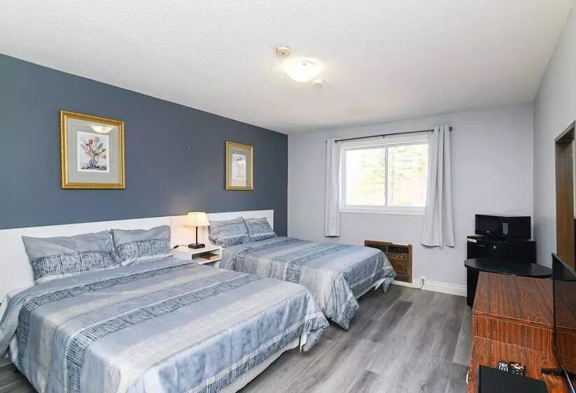 Hotelli Lakeside Inn