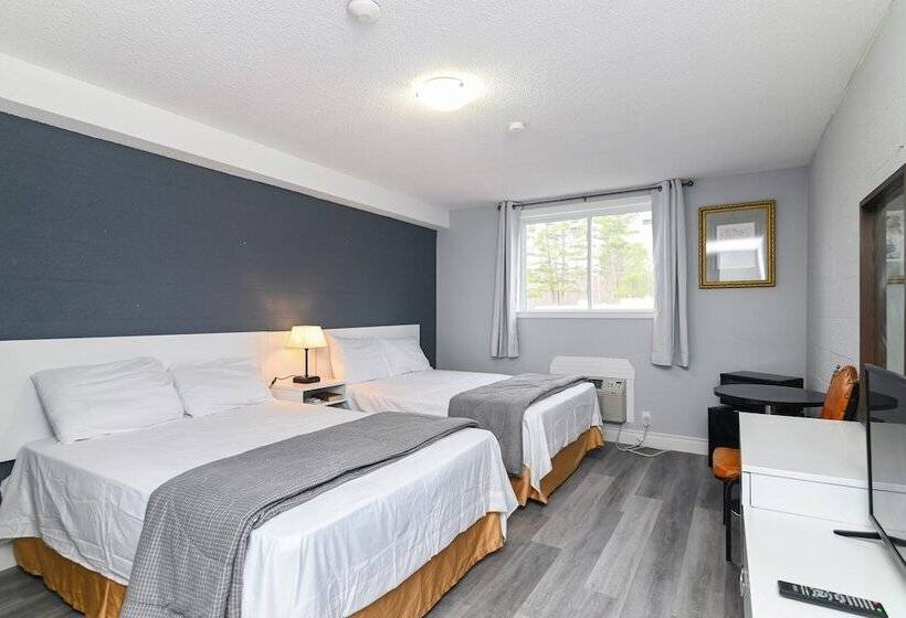 בית מלון כפרי Lakeside Inn