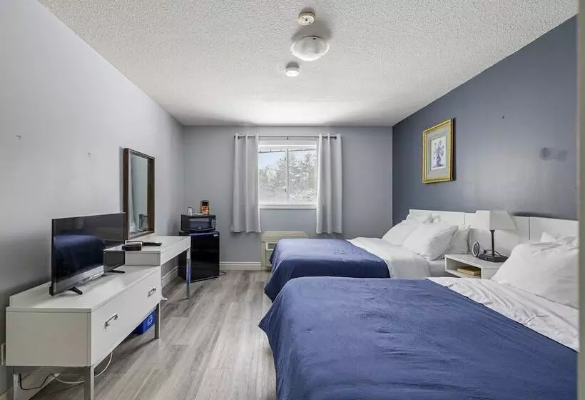 Hotelli Lakeside Inn