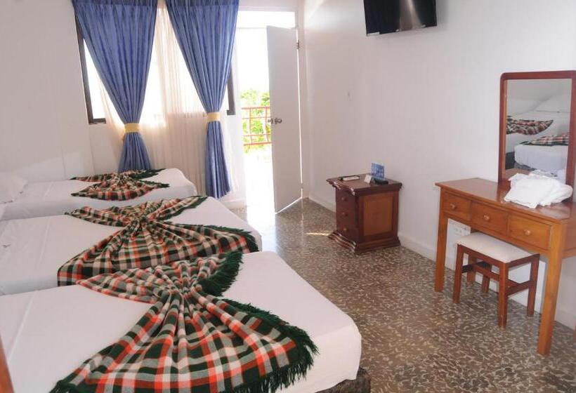 Hotell Montecarlo Beach