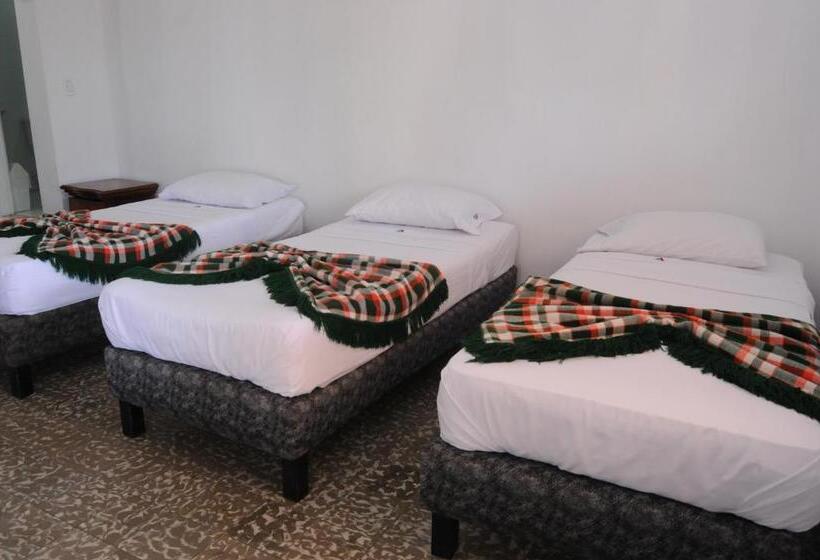 Hotell Montecarlo Beach