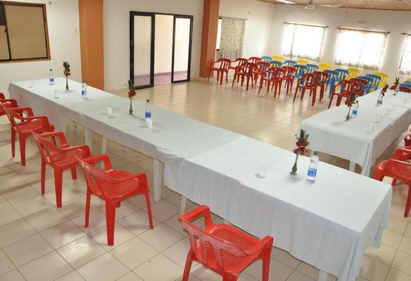 Hotell Montecarlo Beach