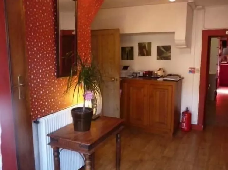 ホテル Restaurant L'angelus