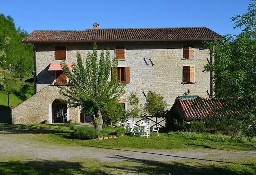 田舎風ホテル Agriturismo Campo Rosso