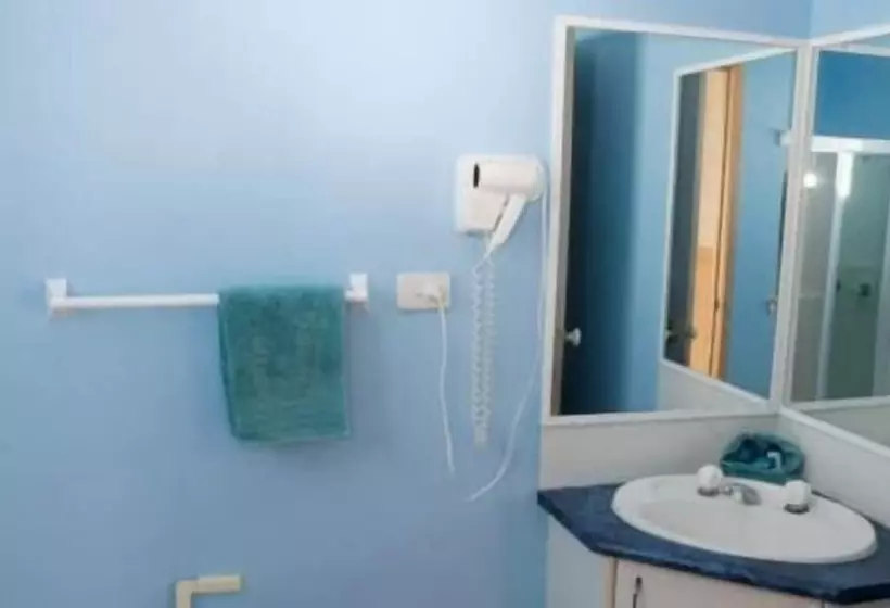 Hotelli Tuross Lakeside Tourist Park