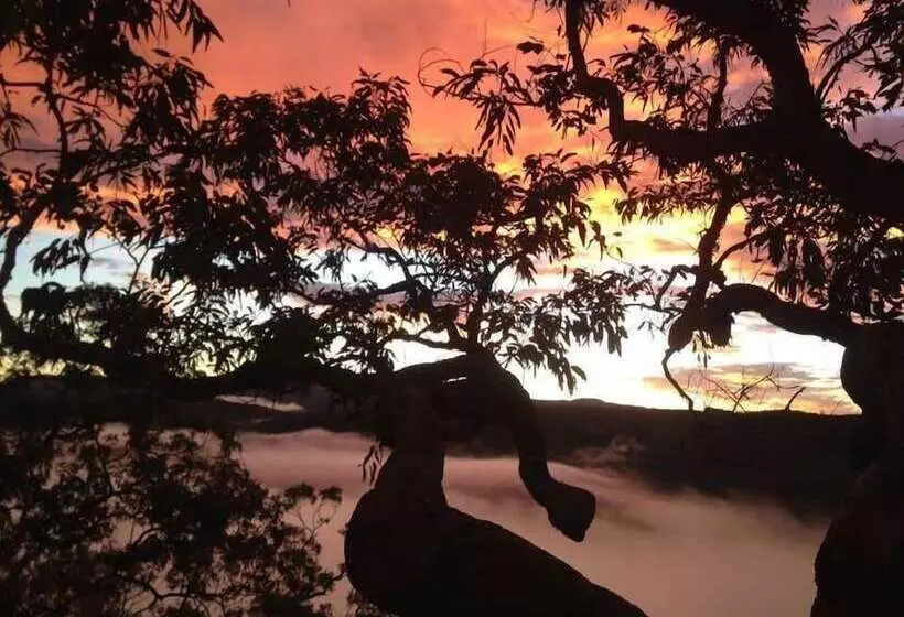 Kurrajong Trails And Cottages