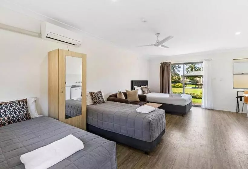 Lemon Tree Passage Motel