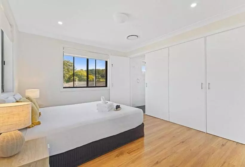 Lemon Tree Passage Motel