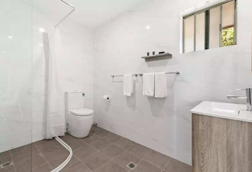 Lemon Tree Passage Motel